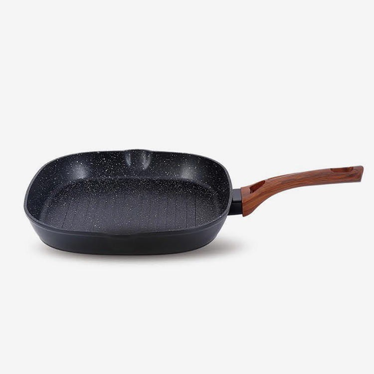 Black nonstick forged aluminum square fry pan with bakelite handle 